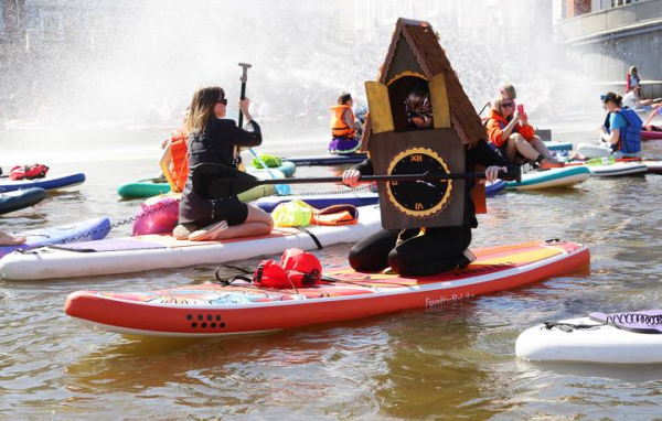 0b358d7f9617b99f663906c56e1ff628 В столице пройдет костюмированная сап-регата в рамках фестиваля «Москва — на волне. Рыбная неделя»