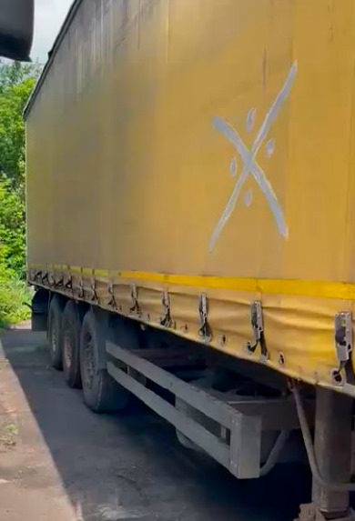 whatsapp-image-2025-06-12-at-15.52.11-1 Осторожно: в городах замечены подозрительные грузовики с символикой дронов