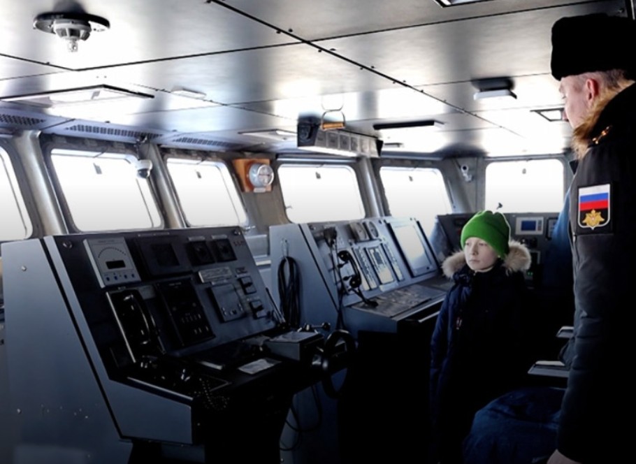 whatsapp-image-2026-01-08-at-09.33.52-1-nxhkdpkxasfihpjig3m5pt Тревожные симптомы у несовершеннолетнего Михаила после новогодней экскурсии на корвет «Гремящий»