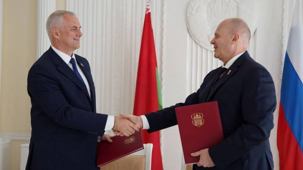 8e3772280d0a9e495b63ec75be88a3a6 Коррупционные схемы в администрации: за что задержали мэра Красноярска Логинова