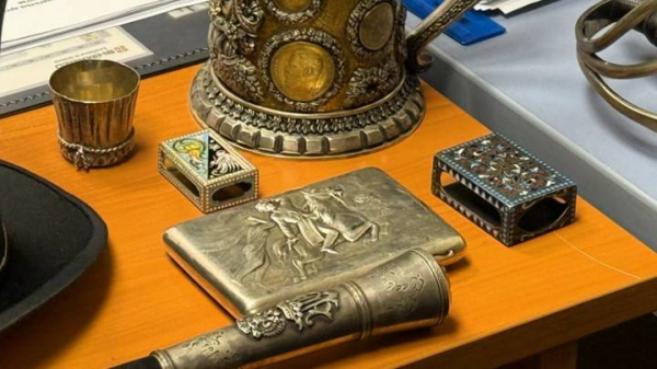 92f408acb45e6a109a0666da975db40f «Бриллианты под видом камней для аквариума»: как на таможне ловят контрабандистов