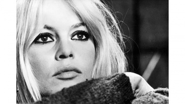 f09b517a36f542f026c09851dab892f3 Гадкий утенок, ставший секс-символом: умерла Брижит Бардо