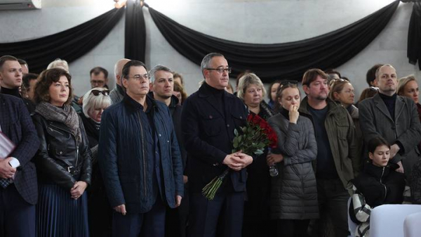 fdca5df8fe78123321437f7fa4e1267b «Уникальный во всем»: прощание с главным редактором газеты «Вечерняя Москва» Александром Куприяновым